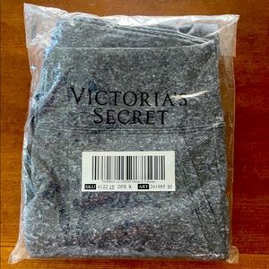 NWT Victoria’s Secret/PINK Grey Leggings